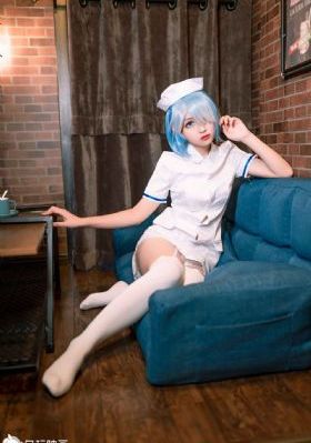 美女撒尿隐私免费